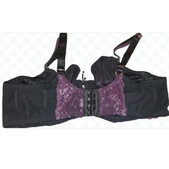 [40D] Ashley Graham Underwired Non Padded Full Cup Bra with Lace details - Picture 2 of 10